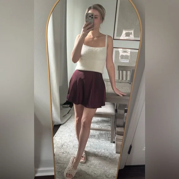 Elegant Maroon Burgundy Satin Skirt - Picture 2 of 14